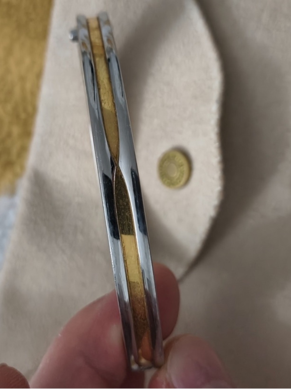 BVLGARI B.Zerol Hinged Bangle In 18K
Yellow Gold & Steel Size Medium